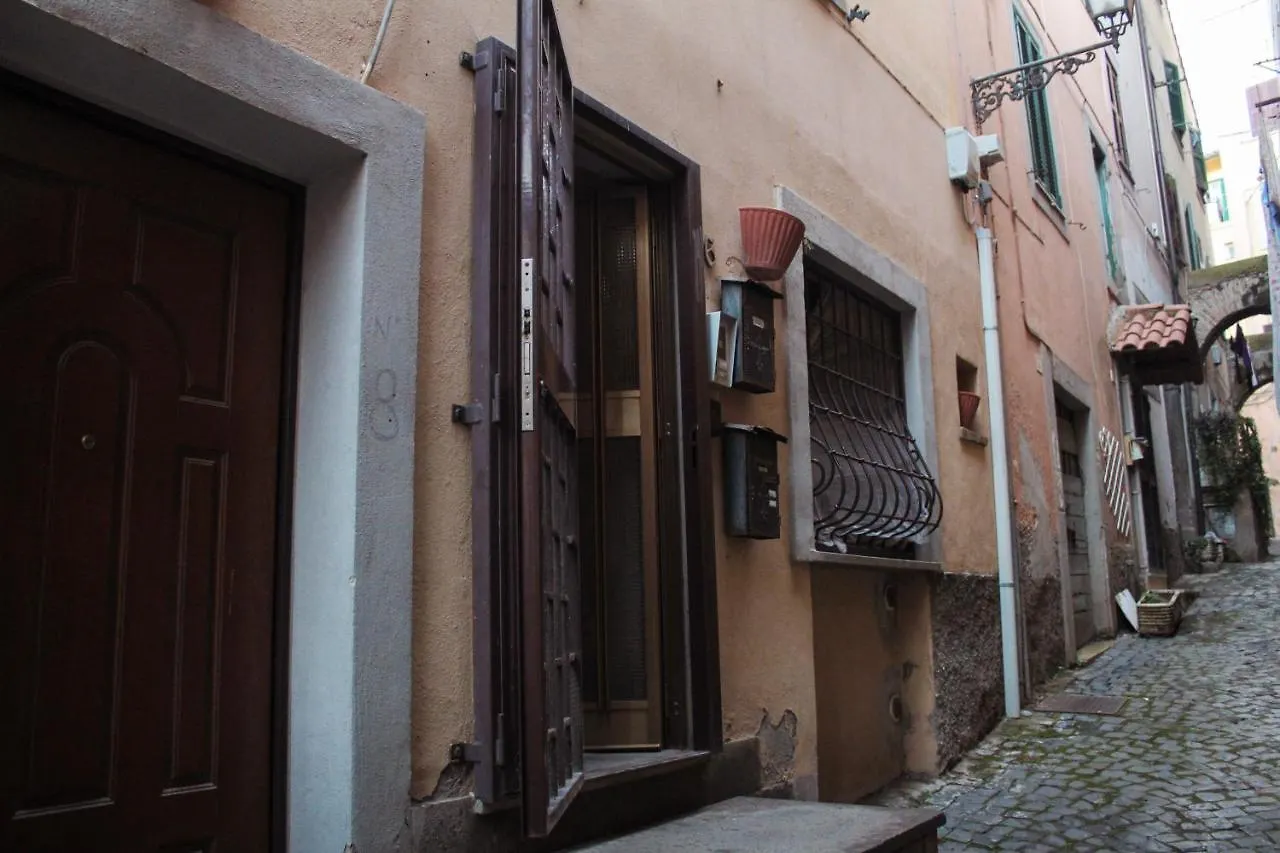 La Casa Dell'Uva, Marino Apartment 0*,